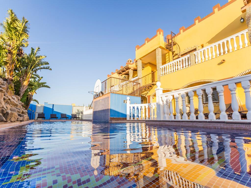 Апартаменты Oasis De Cadiz Кониль-де-ла-Фронтера Экстерьер фото